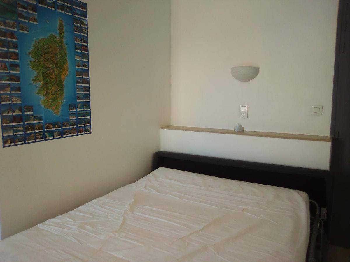 Du Commandant Marche Apartment