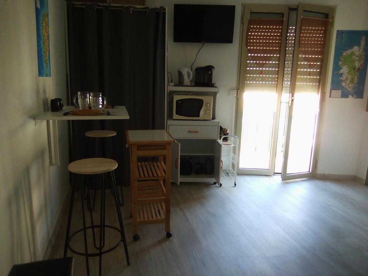 Du Commandant Marche Apartment
